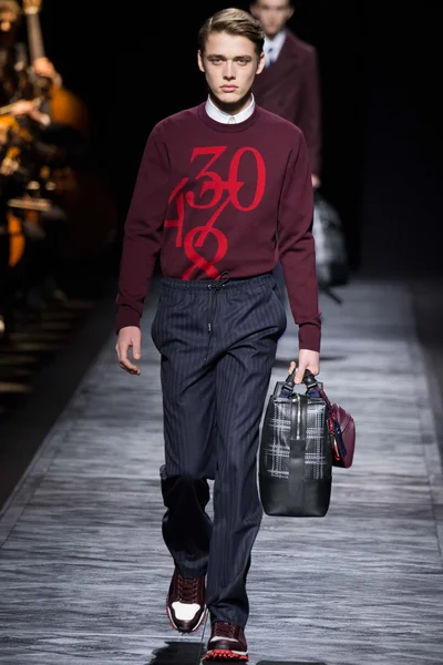 Look 21